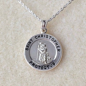 Sterling Silver St Christopher Pendant Necklace.