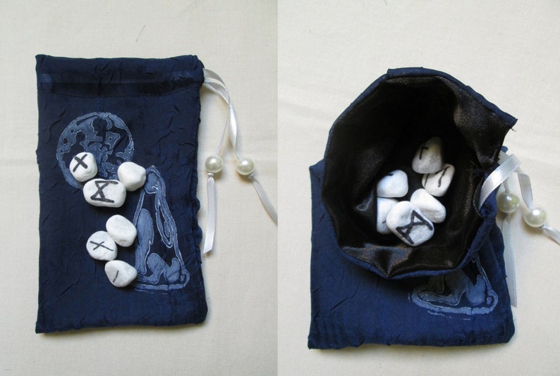 Moon Gazing Hare Pouch: Tarot Bag Celtic Britain D/&D DnD Dice Bag Moongazing Hare Wicca Full Moon Runes Bag Pagan Altar Tarot Pouch