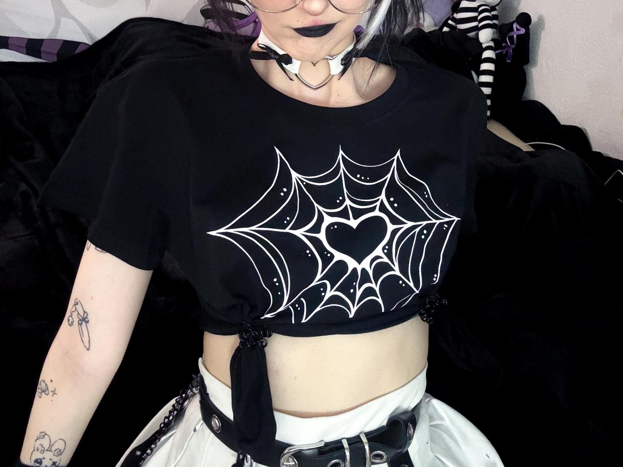 Webbed Heart Webbed Heart Crop Top: Spooky Gothic Spiderweb Tee - Etsy