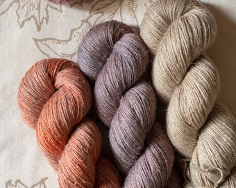 Organic Wool + Linen - hand dyed yarn