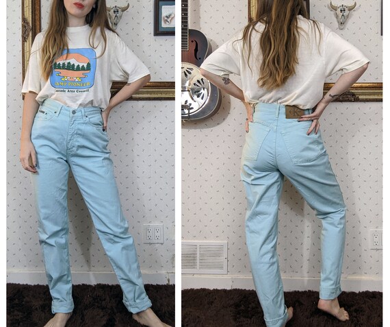 VINTAGE 90's // HIGH WAIST Calvin Klein Jeans