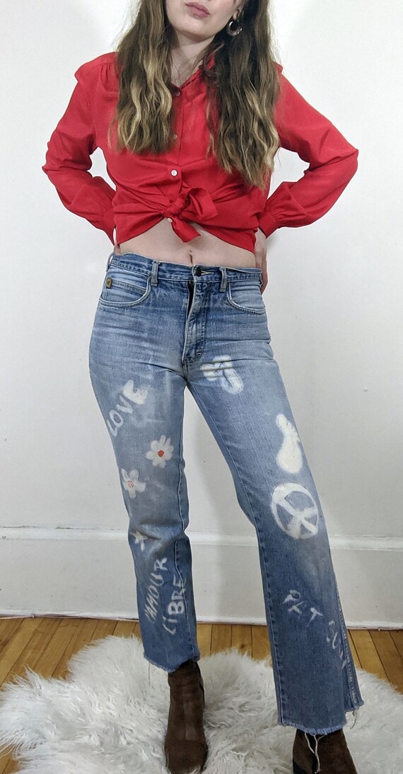 Distressed BootcutJesse Jeans