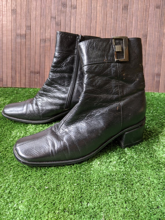 90's Black Leather Ankle Boots