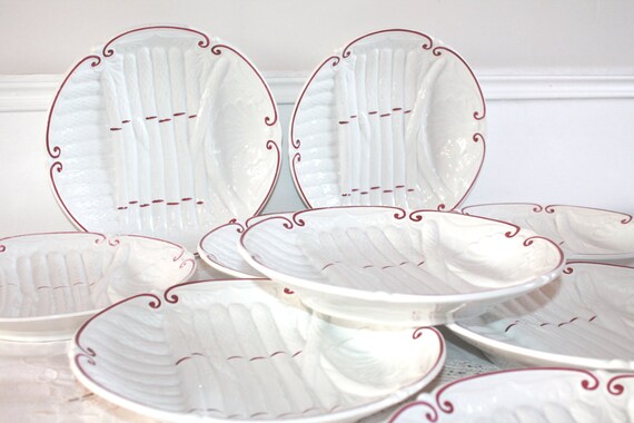 French majolica Asparagus plate tray majolica hand painted Asparagus serving platter 9 x 14 plate French country French majolica Asparagus plate tray majolica hand painted Asparagus serving platter 9 x 14 plate French country