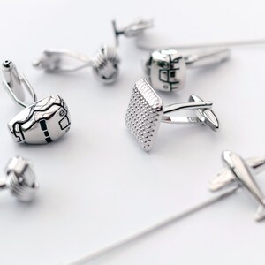 Cufflinks Car silver quality cufflink image 2