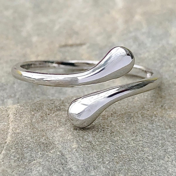 Sterling Silver Tear drop Ring, Water Drop Ring, Modern Wrap Ring,Minimalist Ring,925 Silver,Statement Ring,Twist Silver Ring, Abstract Ring