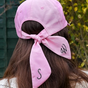 Personalized Organic Cotton Cap with Bow: Embroidered Summer Gift