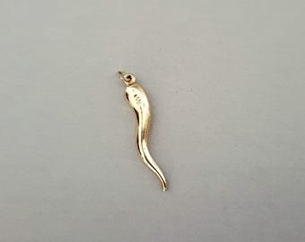 Vintage 14K Yellow Gold Italian Horn Charm – Classic Cornicello Pendant