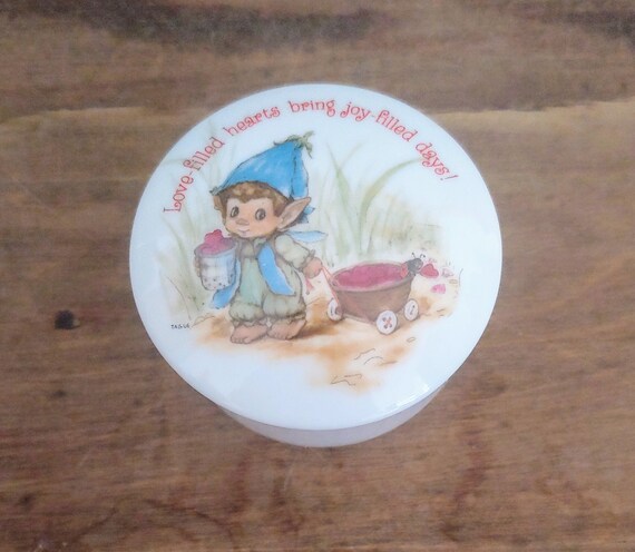 Vintage 1983 Hallmark Trinket Box - Lovelets Fine… - image 1