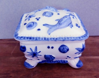 Vintage Beach Themed Footed Trinket Box, Ceramic Porcelain Jewelry Holder, Blue and White Seashore Collectible