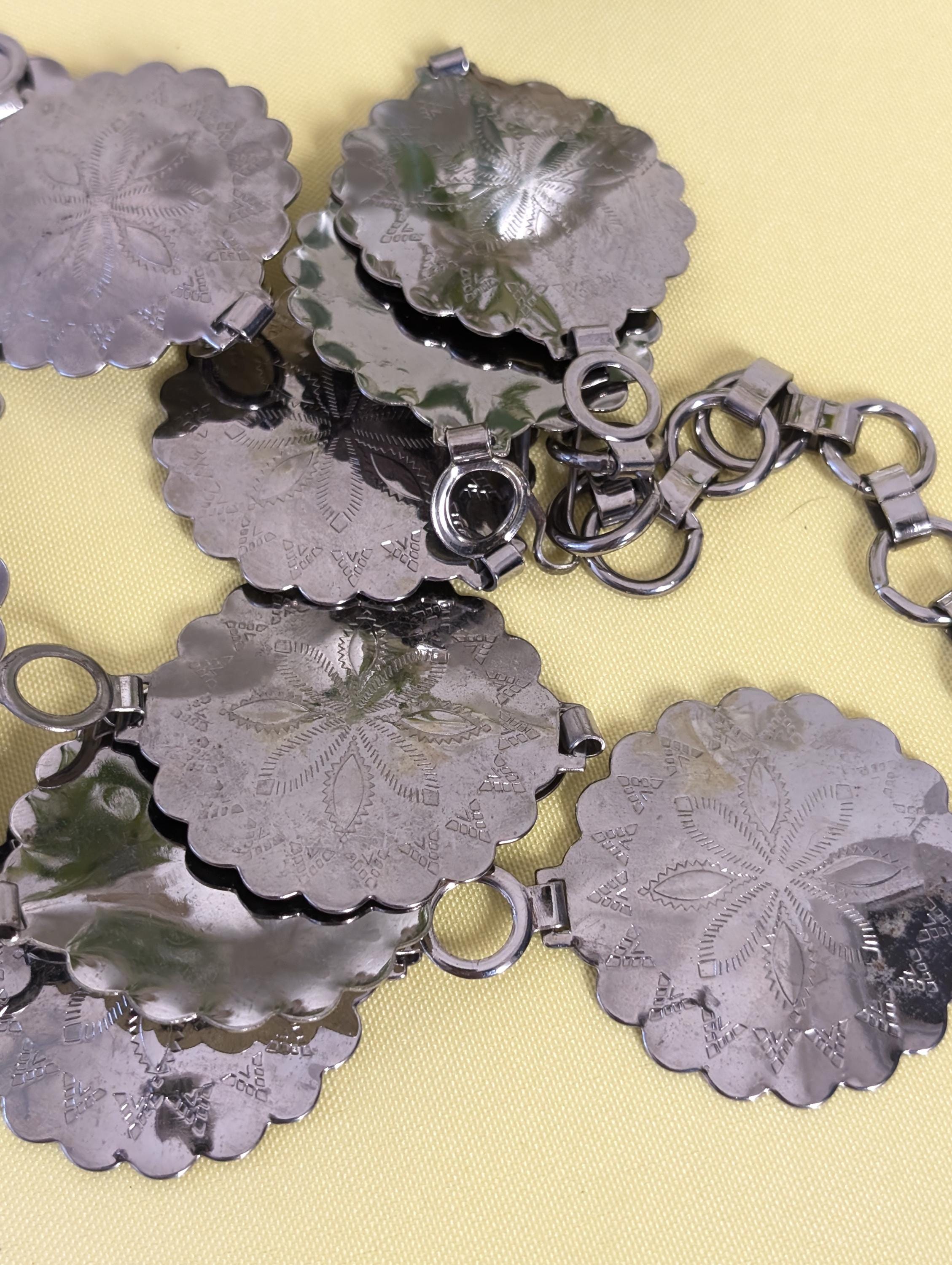Vintage Silver Medallion Chain Belt | Statement Waist Belt  display picture 1