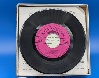 Glenn Miller Vinyl Box Set | 1953 RCA Victor SPD-18 | Moonlight Serenade Perfidia EP Set Collectible Jazz Record