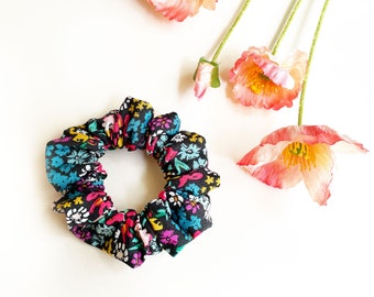 Black floral scrunchie, black scrunchie with colorful flowers, handmade boho hair tie ponytail holder, scrunchies for women and teen girls