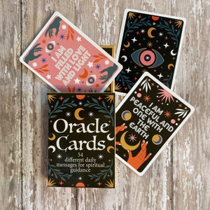 Cartes Oracle pour une divination quotidienne facile