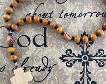 Protestant Prayer beads, Anglican ,Christian, Methodist, Lutheran, Episcopal prayer beads for men,boys, teen,olive wood cross from Holy Land