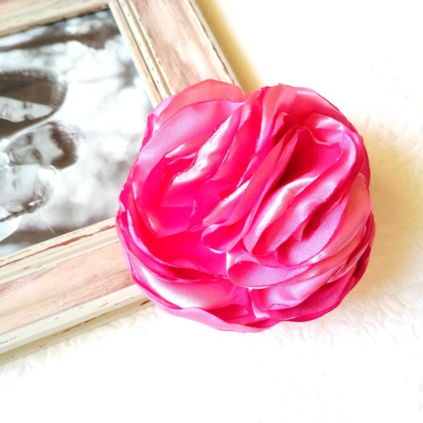 Hot pink Brooch Large rose Hot pink Gift for mom Hot pink pin Silk flower cabbage rose Hot Pink Bridesmaid flower mother of the bride pin