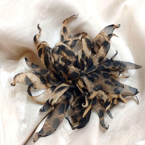 Brooch Leopard Chrysanthemum Pin Leopard Brooch flower Leopard Headpiece Leopard flower  Chrysanthemum Leopard hair clip Leopard headband