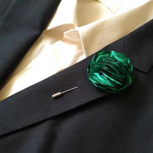 Anstecknadel smaragdgrün Anstecknadel smaragdgrün Hochzeitsanstecknadel Trauzeuge Anstecknadel Blume smaragdgrün Anstecknadel grün