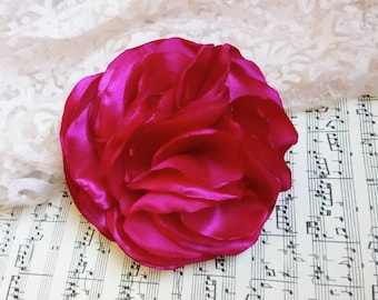 Grande broche fleur fuchsia rose magenta fleur de corsage fuchsia fleur de soie bandeau épingle fleur magenta accessoire de flamenco pour cheveux