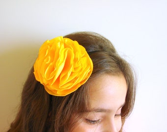 Large Yellow flower fascinator Yellow headband Flower girl Yellow silk headband Adult Yellow Flower headpiece Gift for girl Yellow headband