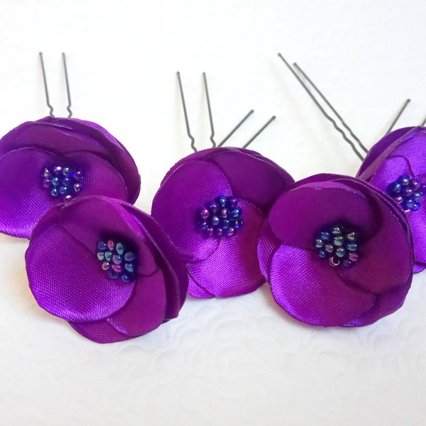 Tiny Purple hair pins Royal Purple hair flowers Bridal Purple hair pins Bridesmaids Purple Barrettes Flower Girl Purple hair flowers clips