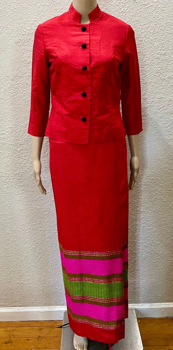 BOHO 60's Star of Siam Hand Woven Red Silk Shantun