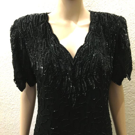 Chic Beaded Black Silk Scalloped Glam Cocktail Pa… - image 2