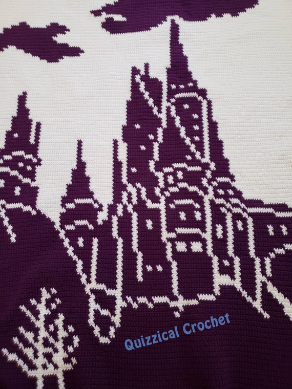 Cozy Hogwarts cross stitch pattern PDF. Heart with castle