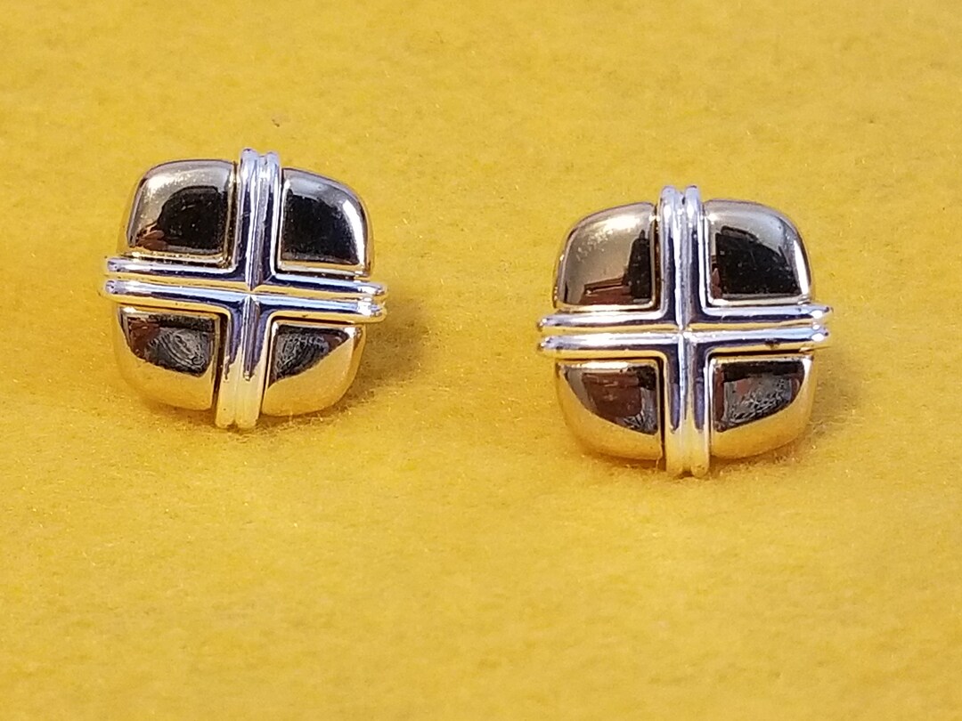 Vintage Signed Napier Two Toned Goldtone and Silvertone Modern