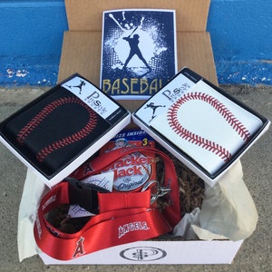Caja de regalo de béisbol para jugadores, entrenadores, fanáticos, hijos, padres, novios o esposos para cumpleaños, Navidad, Día del Padre, aniversario