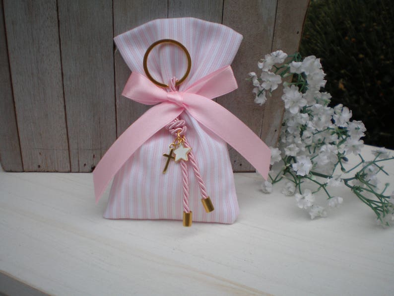Star Baptism favor-Favor bag Gold and pink favor-koufeta bomboniera-girl baby shower gift-key chain favor-25 pcs