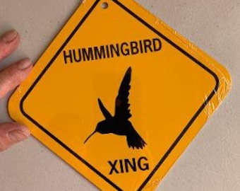 Hummingbird  Xing   6x6 inch Aluminum metal yard house garden sign