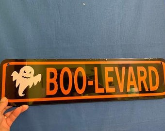 Boo-Levard  (boulevard) with ghost image  Funny Halloween Decoration 5x20 inch Aluminum metal Street sign