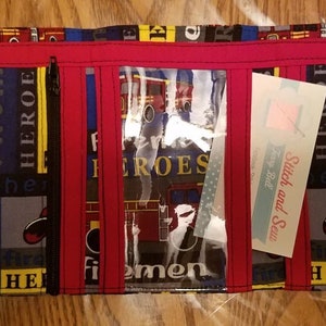 Billetera Tri-Fold Firemen Heroes hecha a mano