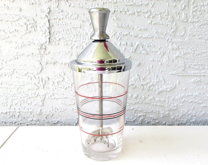 Vintage Cocktail Mixer - Shaker with Reamer - Cocktail Shaker - Martini Shaker Mid Century Modern Retro Barware -