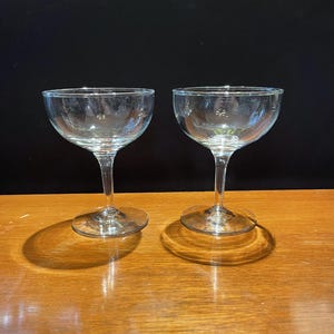 Mid Century Modern Champagne Coupe Glasses - Set of 2 - Hollywood Regency
