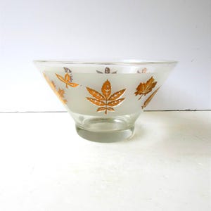 Vintage Libbey Golden Foliage Frosted Glass Bowl – 10.5” Salad, Snack, or Punch Bowl – Mid-Century Elegance