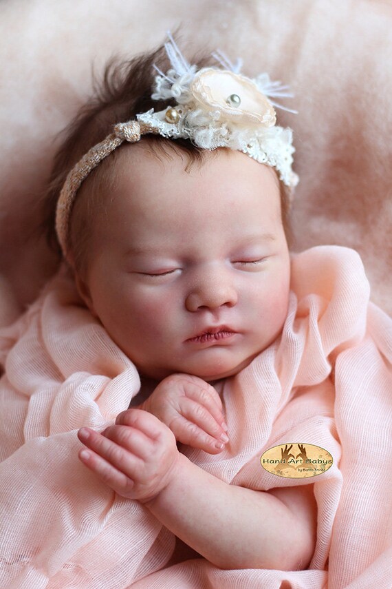 realborn laila asleep