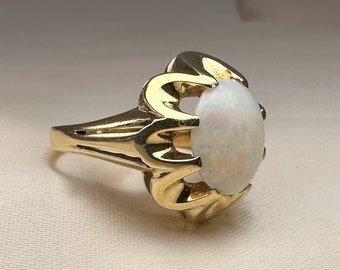 Antiker deutscher Opalring aus 8 Karat Gold, Art-Deco-Ring, US-Größe 5 3/4