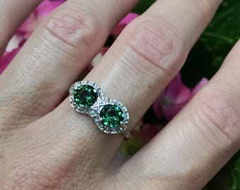Antiker Ring aus deutschem Silber mit grünem Spinell, US-Größe 7 1/2