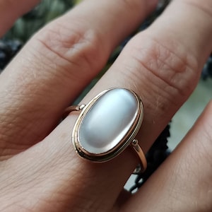Antique German 14k Gold Quartz Cabochon Ring - US Size 8