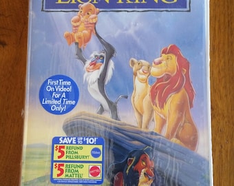 The Lion King Disney Classic Masterpiece Collection 1995 VHS Clamshell Case Stock # 2977 Never Opened