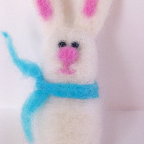 Felted Bunny in a bowl, Needle Felted Toy, Child, Needle Felted Bunny, Eco Toy