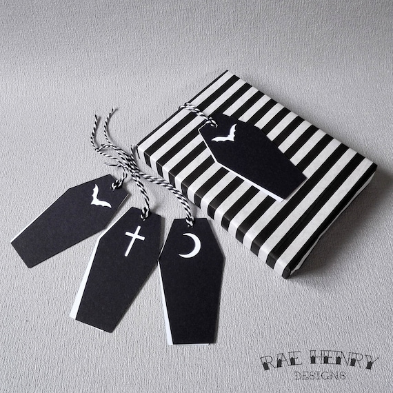 Gothic Coffin Gift Tags x6 //White Purple or Red // Goth Gothic Halloween Present Wrap Party Bag Gothmas Spooky Creepmas Favour