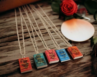 A court of thorns and roses acotar series Book Novel Necklace