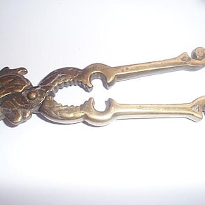 Vintage Brass nut cracker rooster / chicken head design