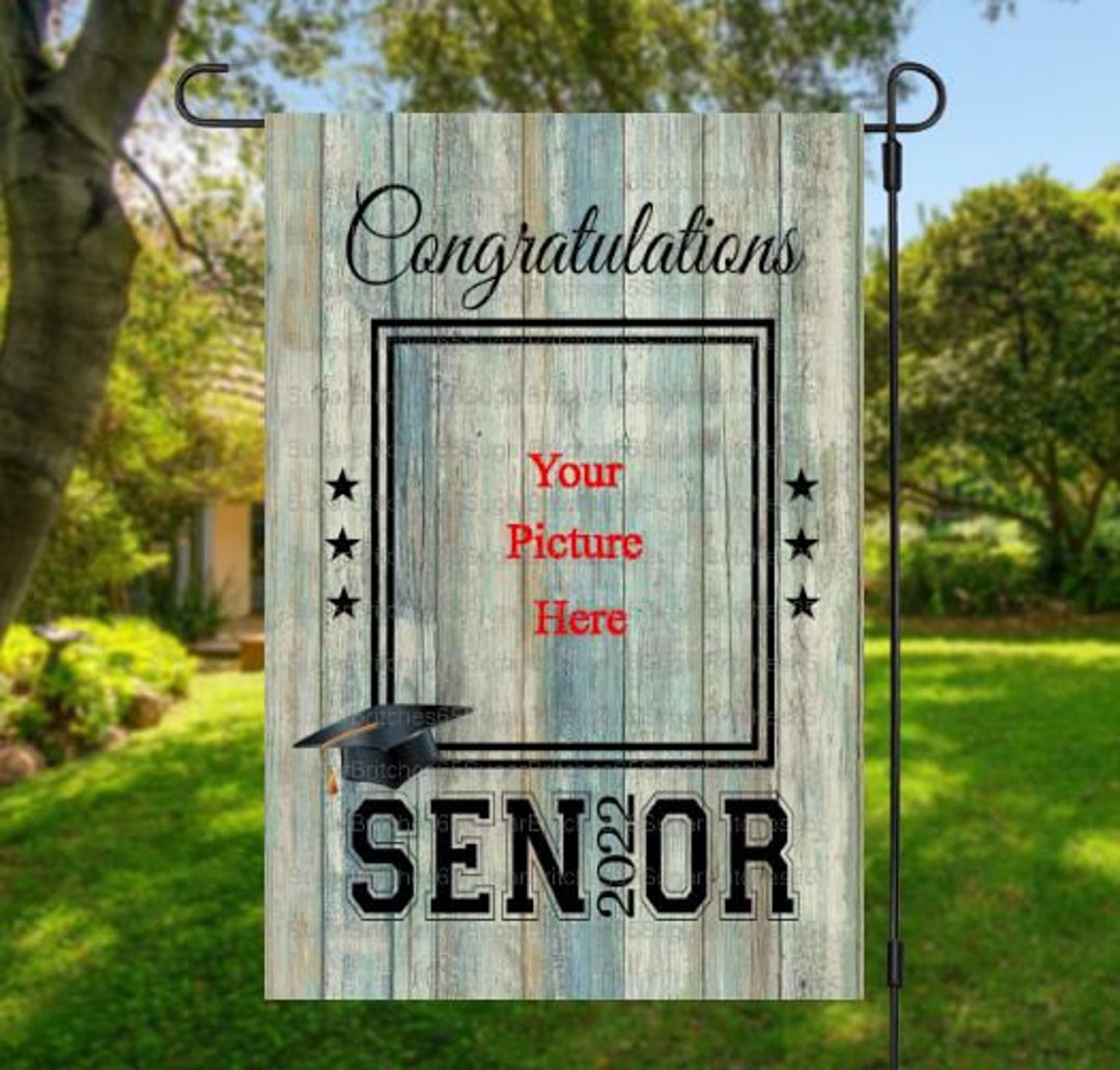 Personalized Graduation Flag, 2022 Garden Flag, Graduation Decor
