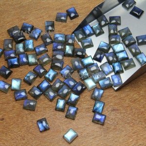 Cabochon rectangulaire en forme de rectangle de labradorite bleue naturelle de qualité AAA +, dos plat, pierres précieuses calibrées en gros, cabochon rectangulaire de 8 x 10 mm