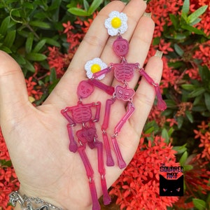 Resin Dancing Skeletons Earrings, Stainless Steel Earring, Flower Earrings, Crochet Flowers, Stud Earrings, Halloween Earrings, Funny Gift