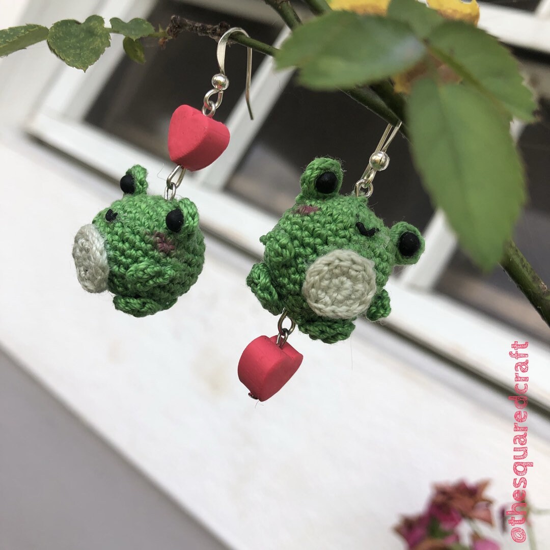 Frog Earrings, Crochet Earrings, Amigurumi Earrings, Cute Amigurumi